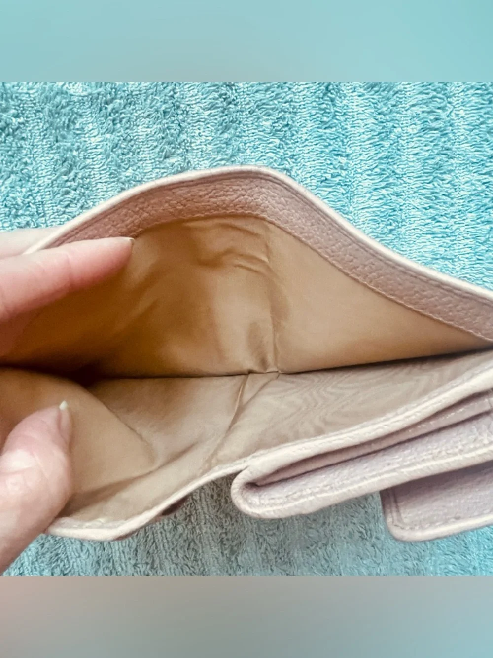 Miu Miu Madras Fiocco Trifold Wallet Blush Pink Leather Bow COA Authentic -GUC - Picture 4 of 15